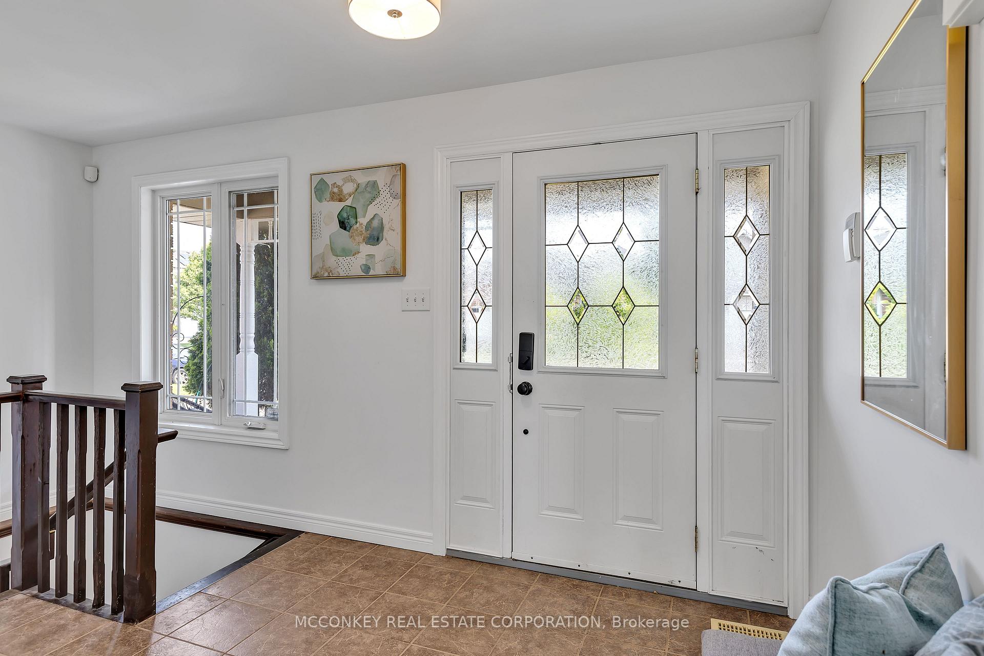 Photo 6 of 824 Bertrand Terrace, Peterborough, Monaghan Ward 2 — HOMEH