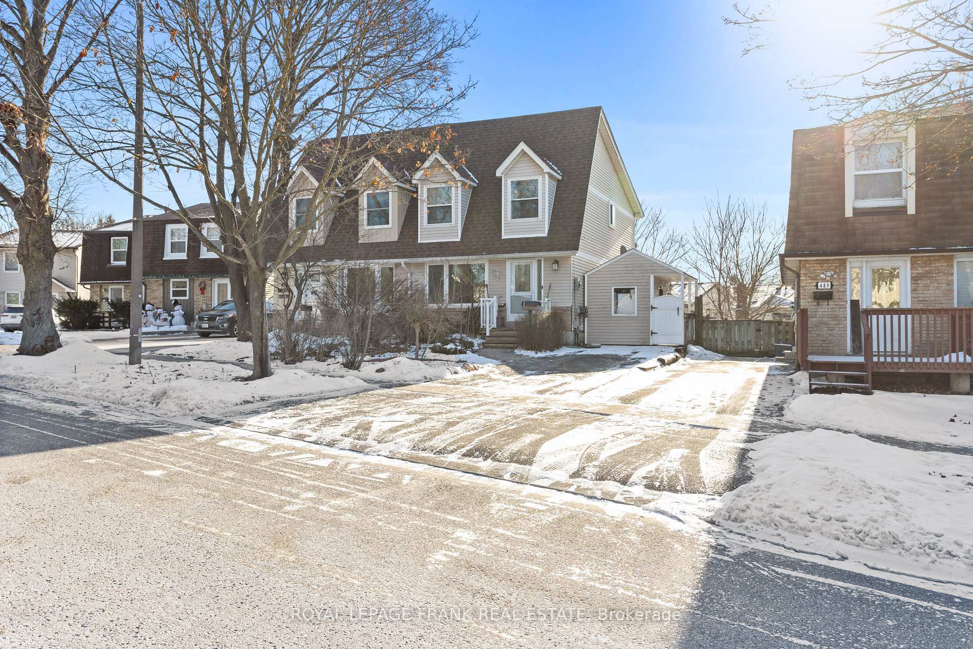 Photo 1 of 493 Lancelot Crescent, Oshawa, Eastdale — HOMEH