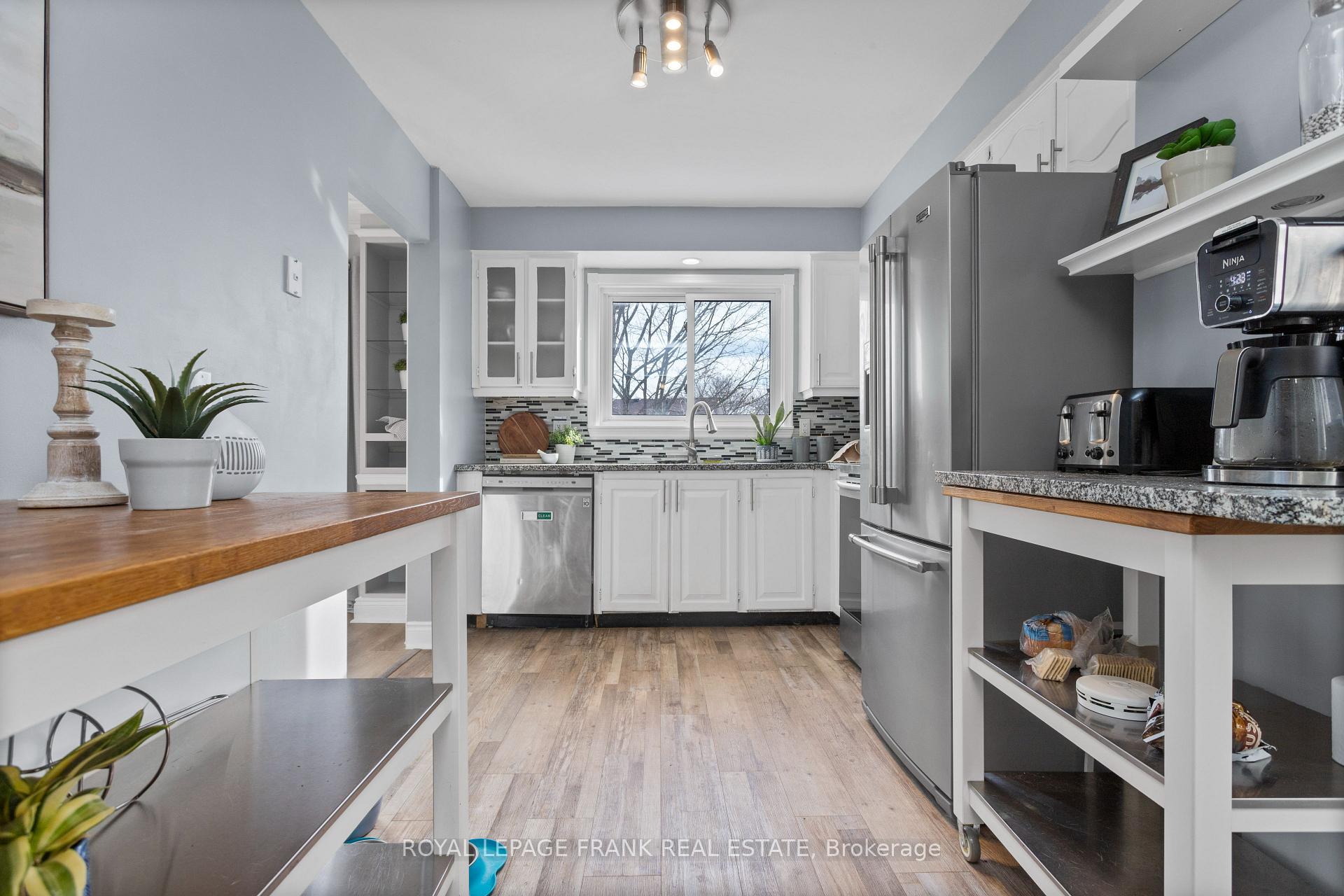 Photo 6 of 493 Lancelot Crescent, Oshawa, Eastdale — HOMEH