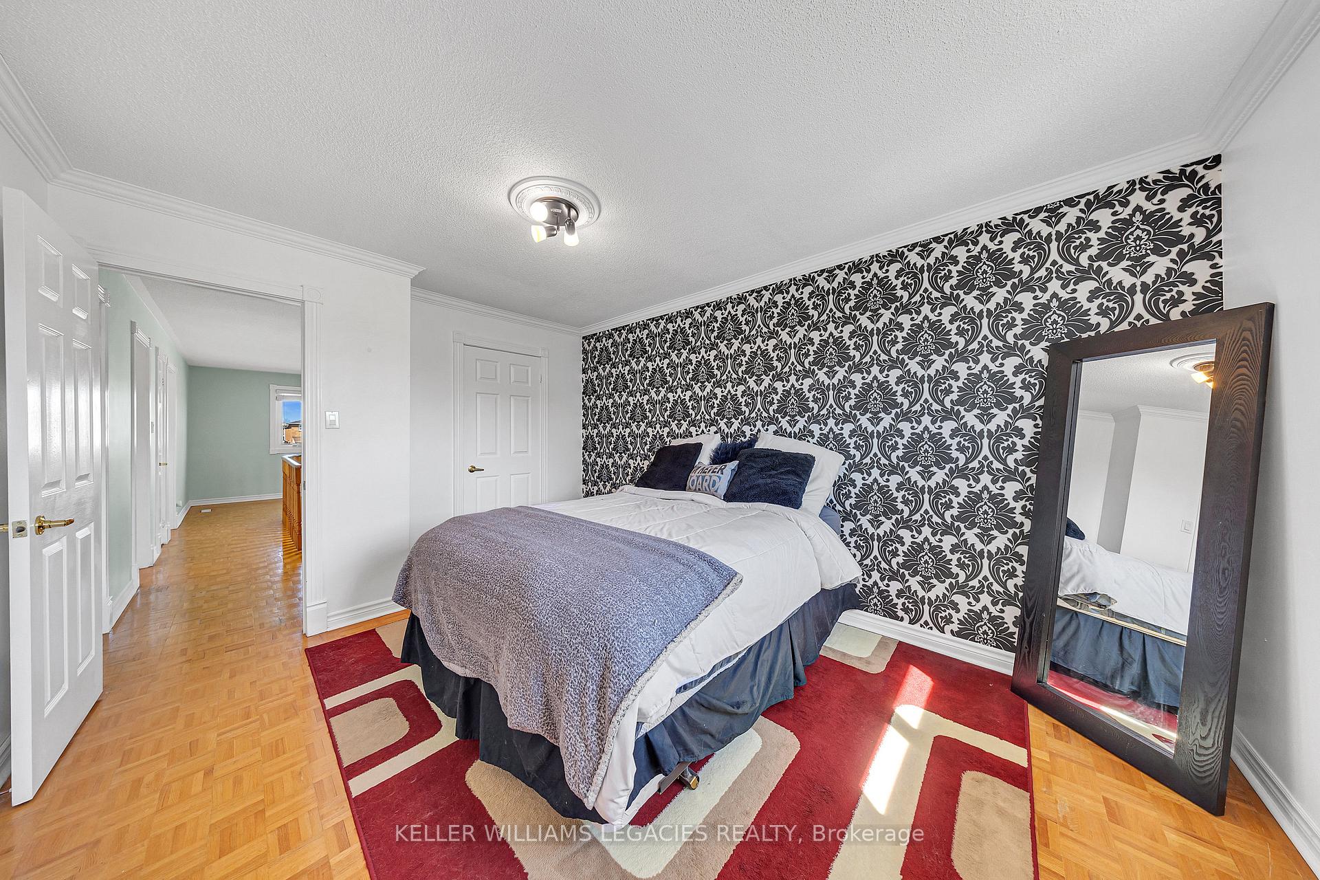 Photo 34 of 126 Spring Town Road, Vaughan, East Woodbridge — HOMEH