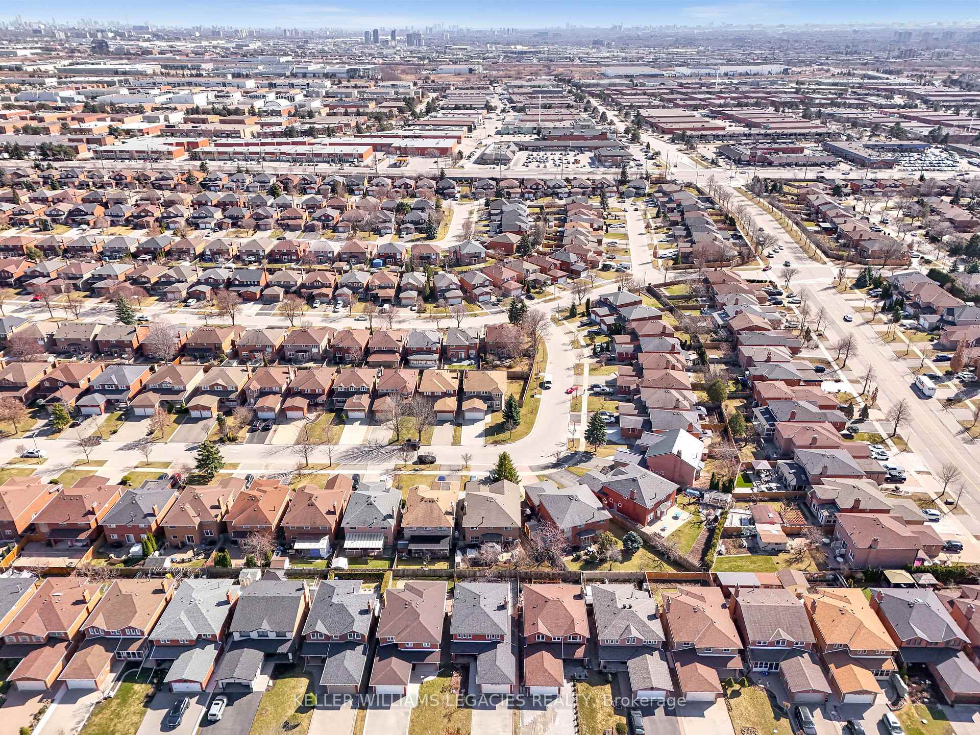Photo 50 of 126 Spring Town Road, Vaughan, East Woodbridge — HOMEH