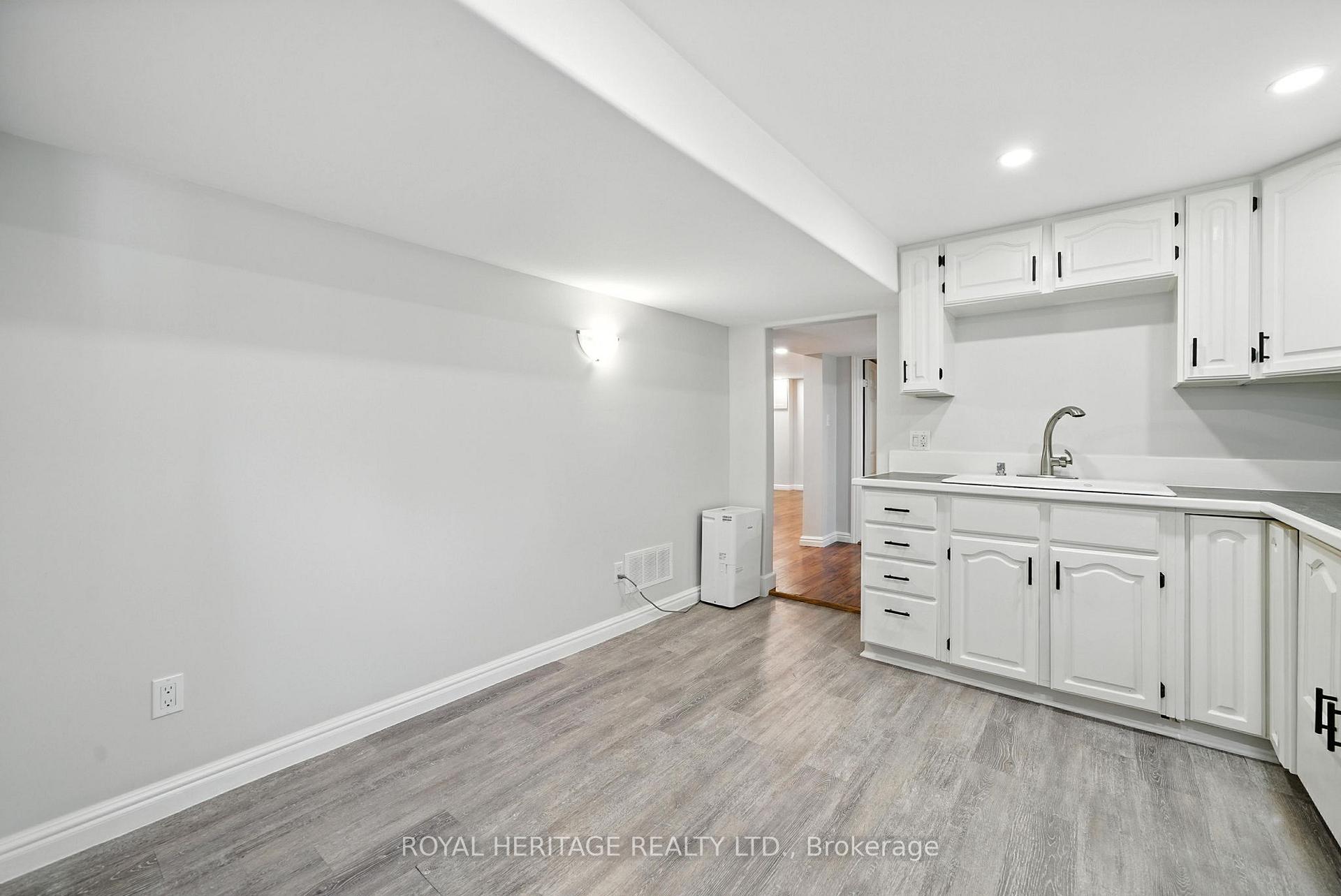 Photo 34 of 927 Northminster Avenue, Peterborough, Northcrest Ward 5 — HOMEH