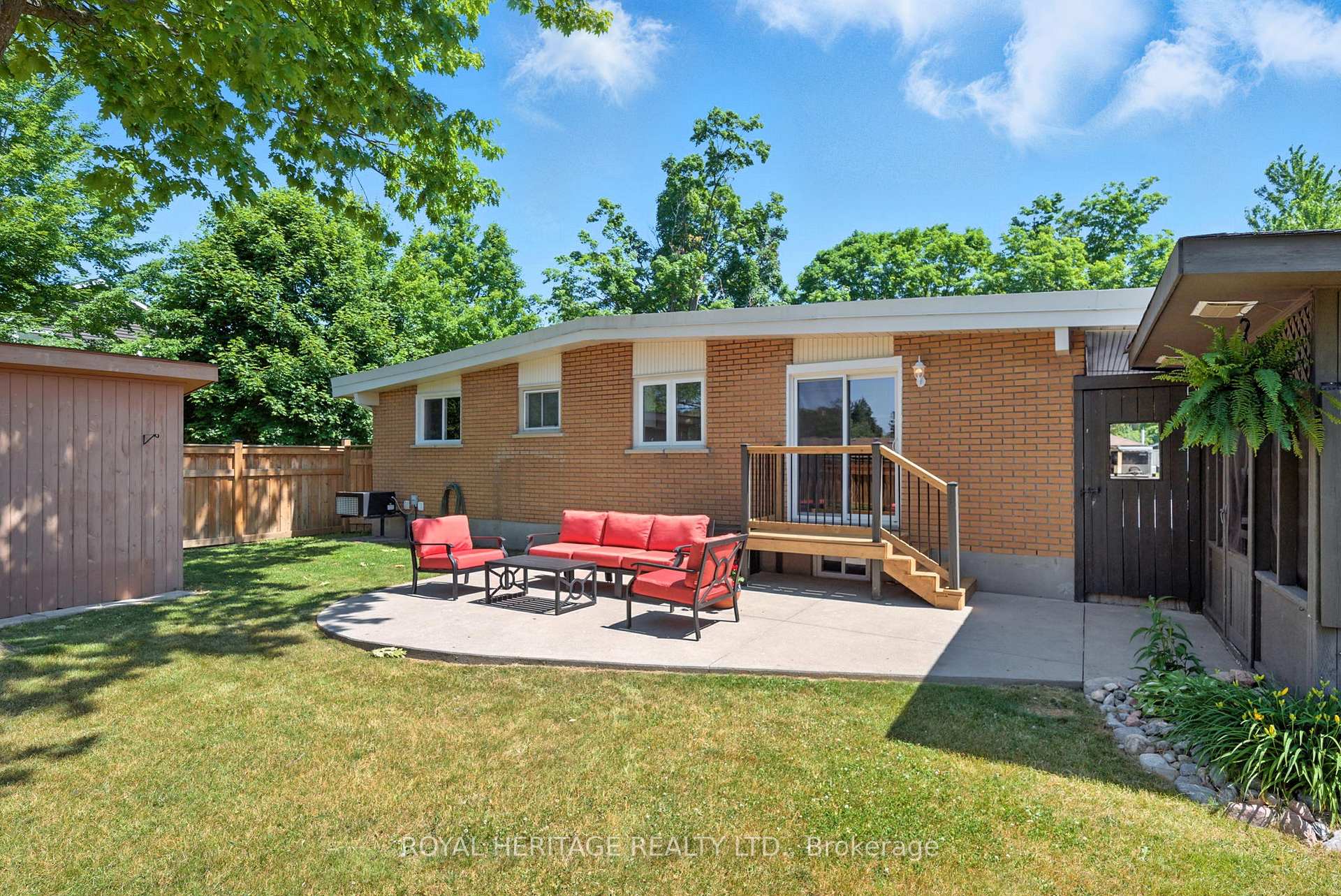 Photo 38 of 927 Northminster Avenue, Peterborough, Northcrest Ward 5 — HOMEH