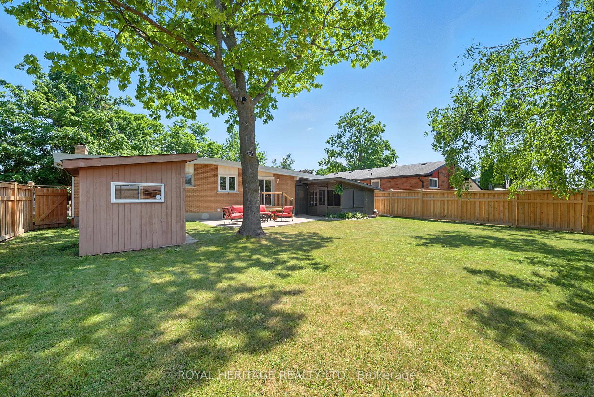 Photo 42 of 927 Northminster Avenue, Peterborough, Northcrest Ward 5 — HOMEH