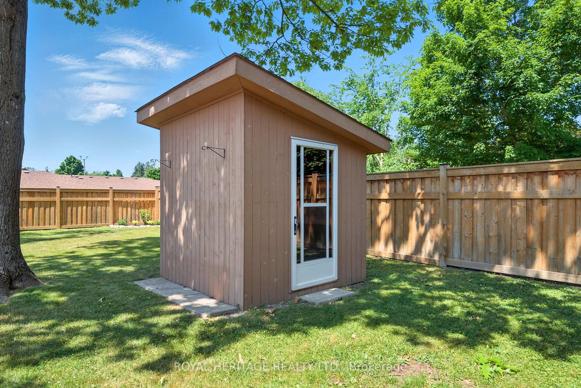 Photo 44 of 927 Northminster Avenue, Peterborough, Northcrest Ward 5 — HOMEH