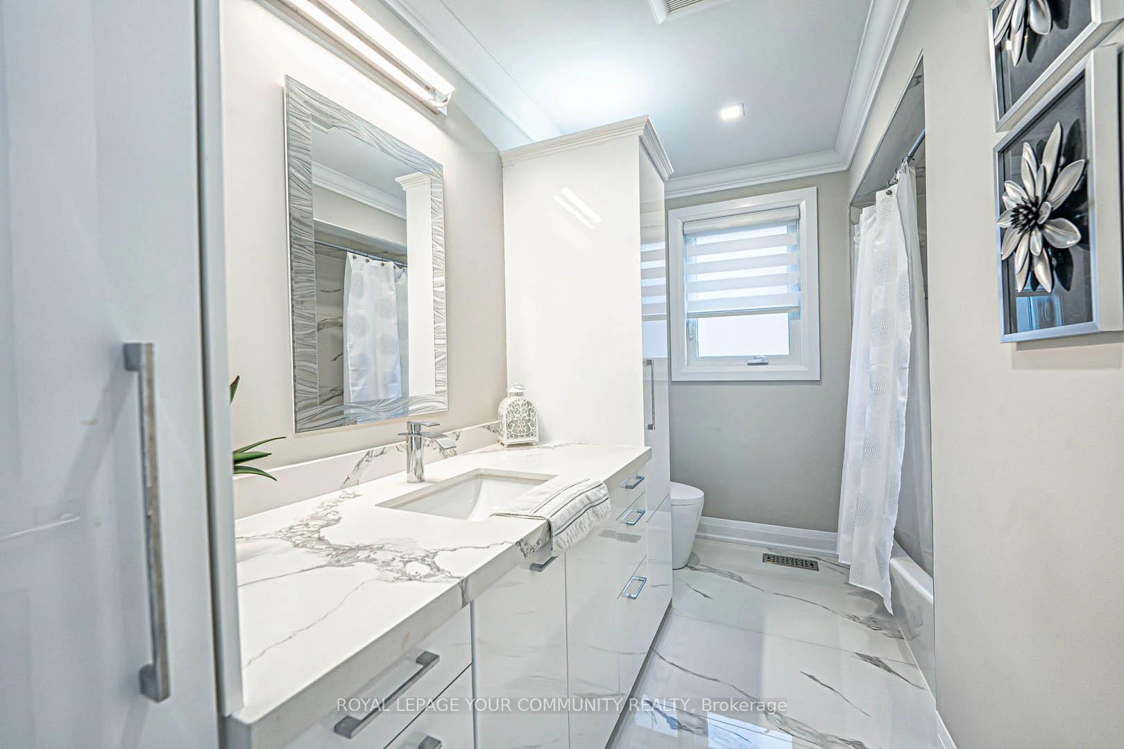 Photo 30 of 11 Belair Way, Vaughan, East Woodbridge — HOMEH
