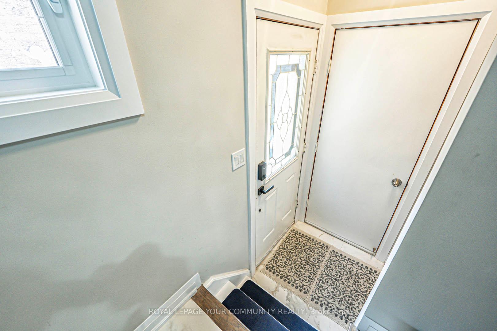 Photo 34 of 11 Belair Way, Vaughan, East Woodbridge — HOMEH