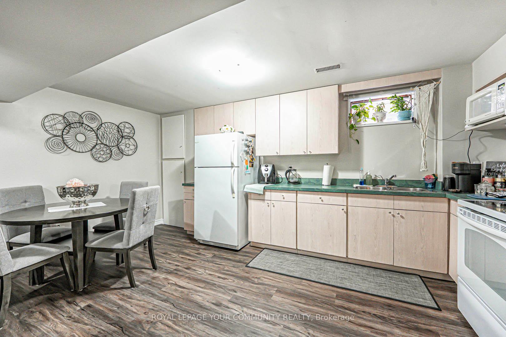 Photo 38 of 11 Belair Way, Vaughan, East Woodbridge — HOMEH