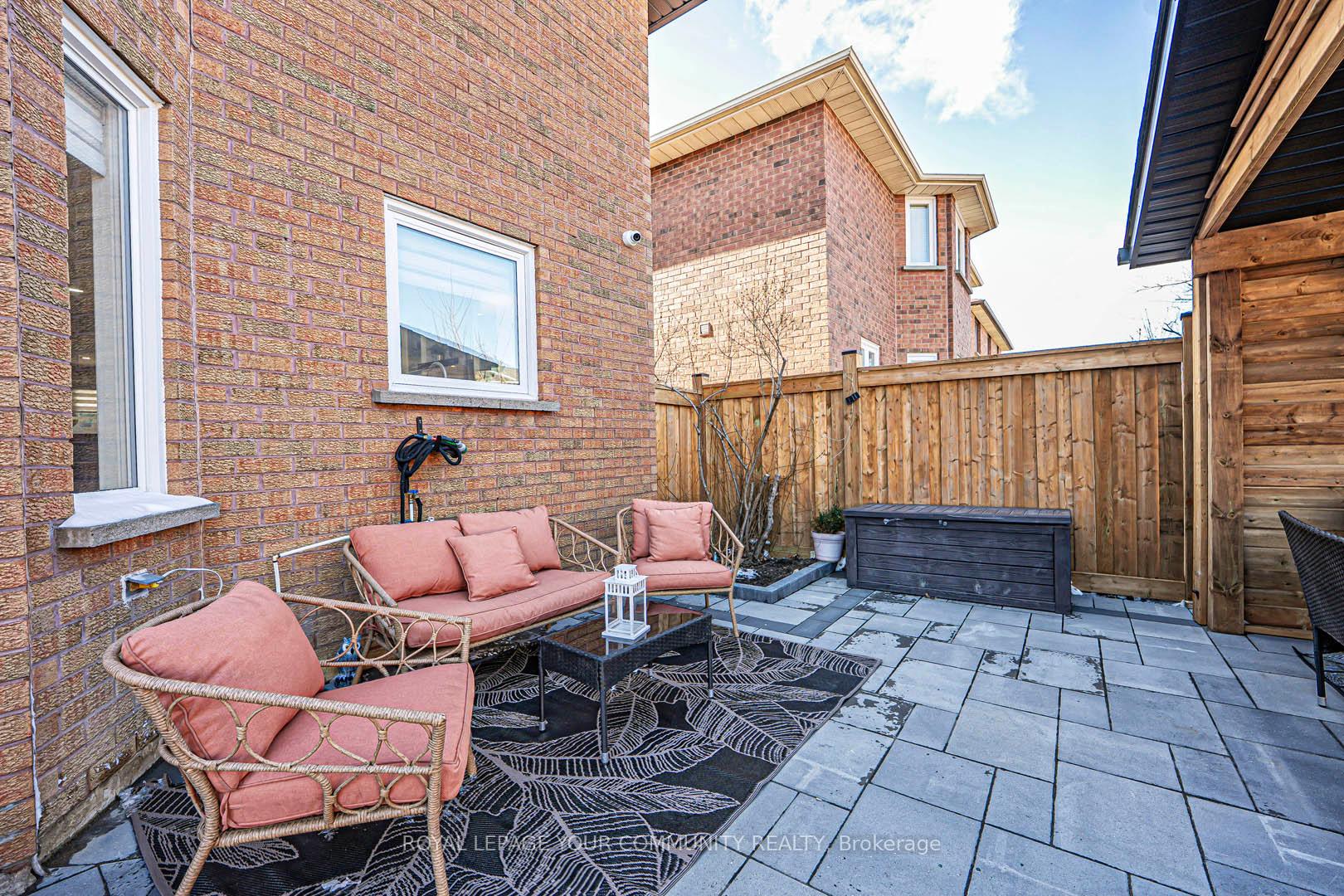 Photo 45 of 11 Belair Way, Vaughan, East Woodbridge — HOMEH