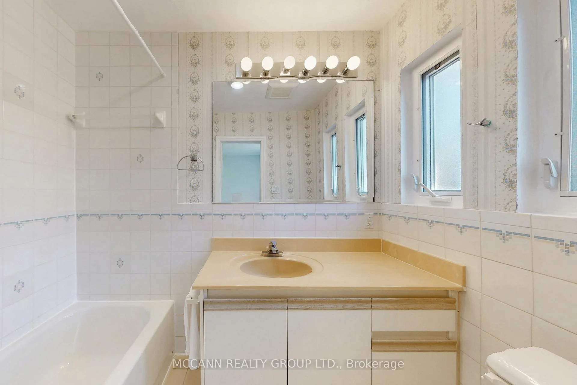 Photo 21 of 80 Woburn Avenue, Toronto, Lawrence Park North — HOMEH