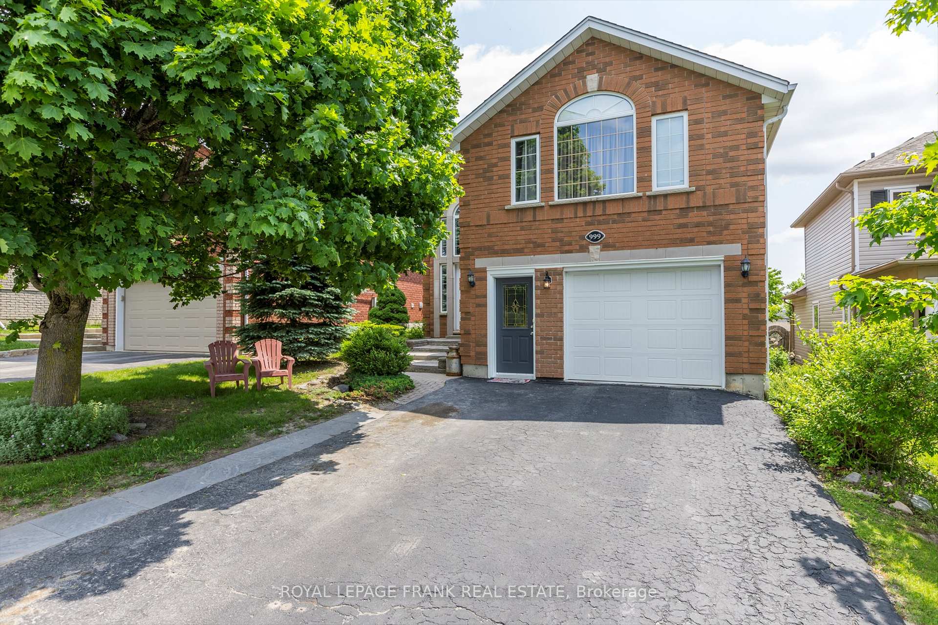 Photo 3 of 999 Baker Street, Peterborough, Northcrest Ward 5 — HOMEH