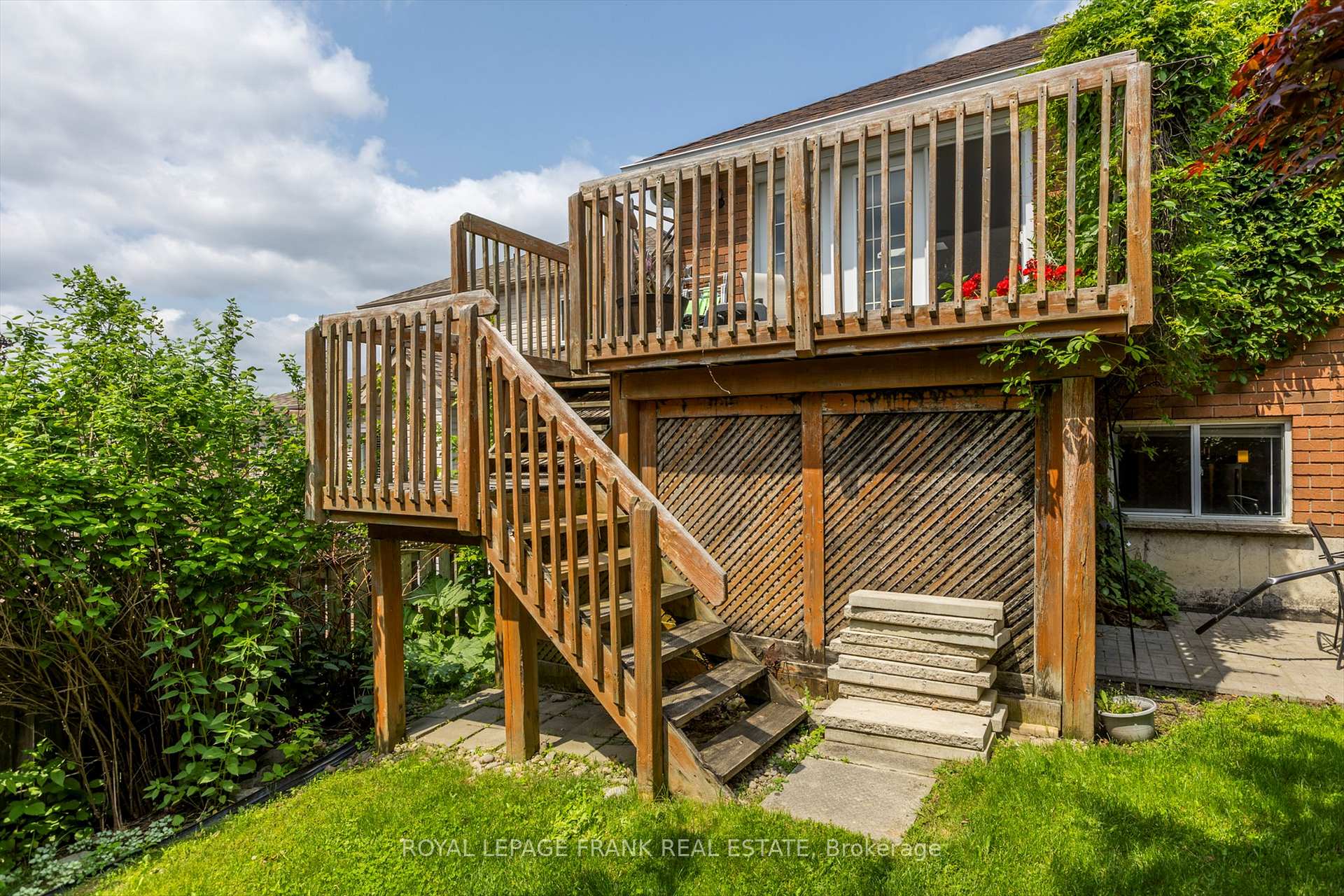 Photo 40 of 999 Baker Street, Peterborough, Northcrest Ward 5 — HOMEH