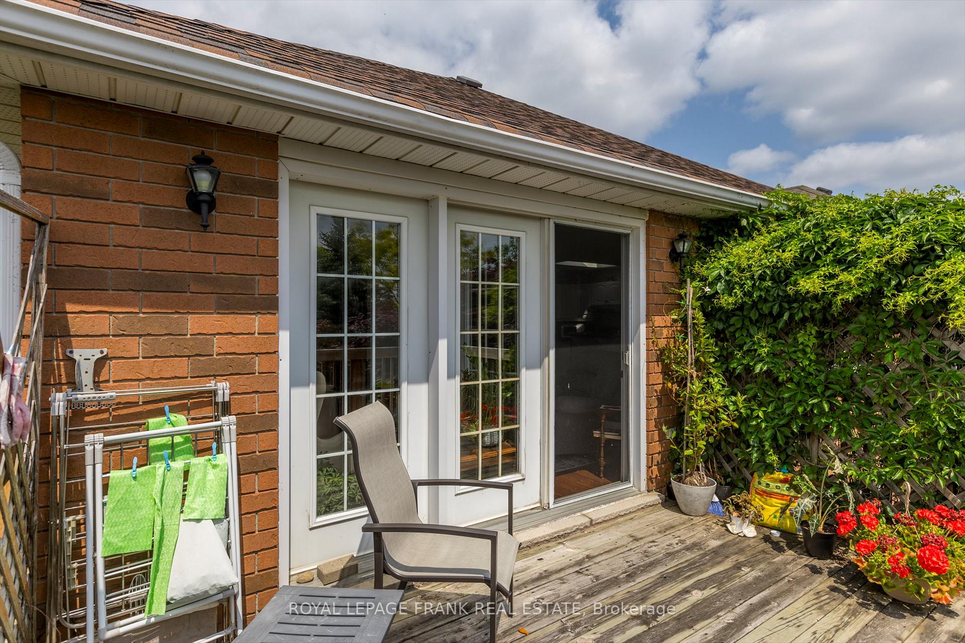 Photo 41 of 999 Baker Street, Peterborough, Northcrest Ward 5 — HOMEH
