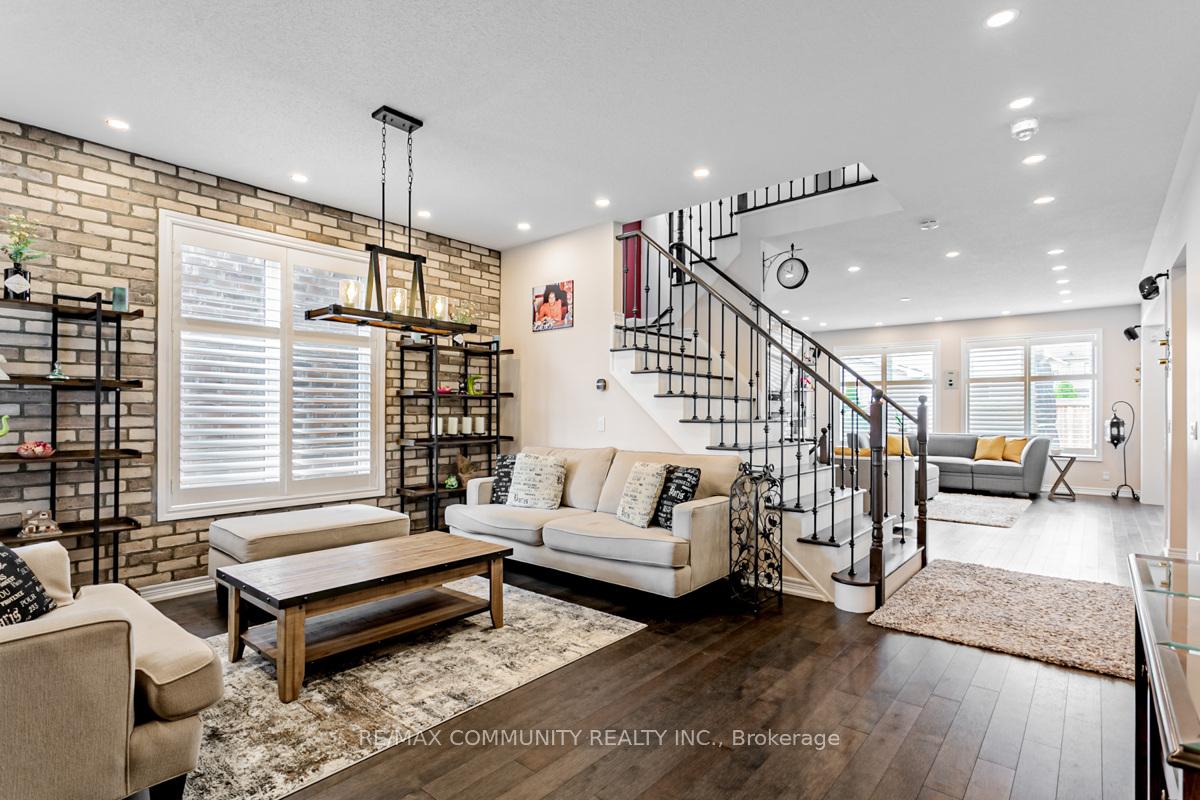 Photo 5 of 2506 Bridle Road, Oshawa, Windfields — HOMEH