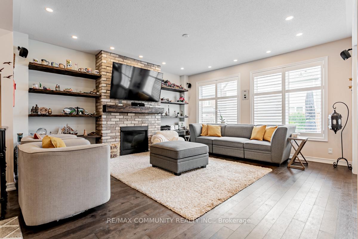 Photo 9 of 2506 Bridle Road, Oshawa, Windfields — HOMEH