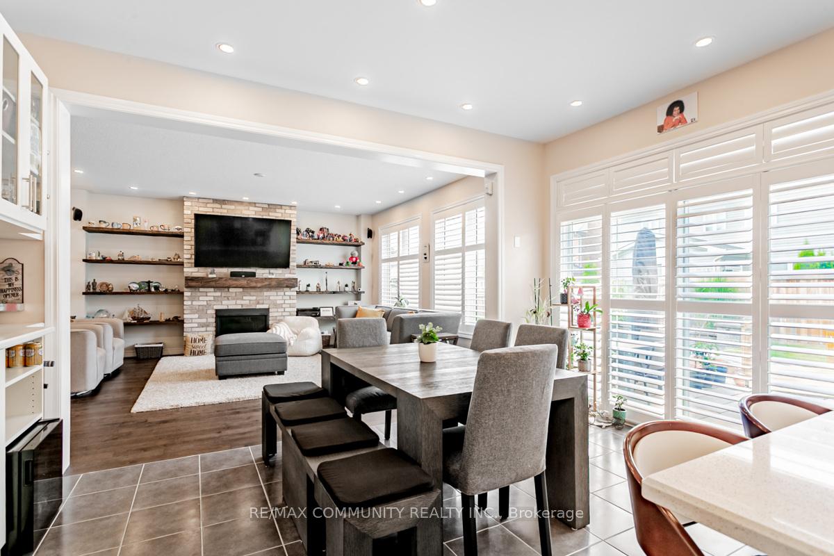 Photo 14 of 2506 Bridle Road, Oshawa, Windfields — HOMEH