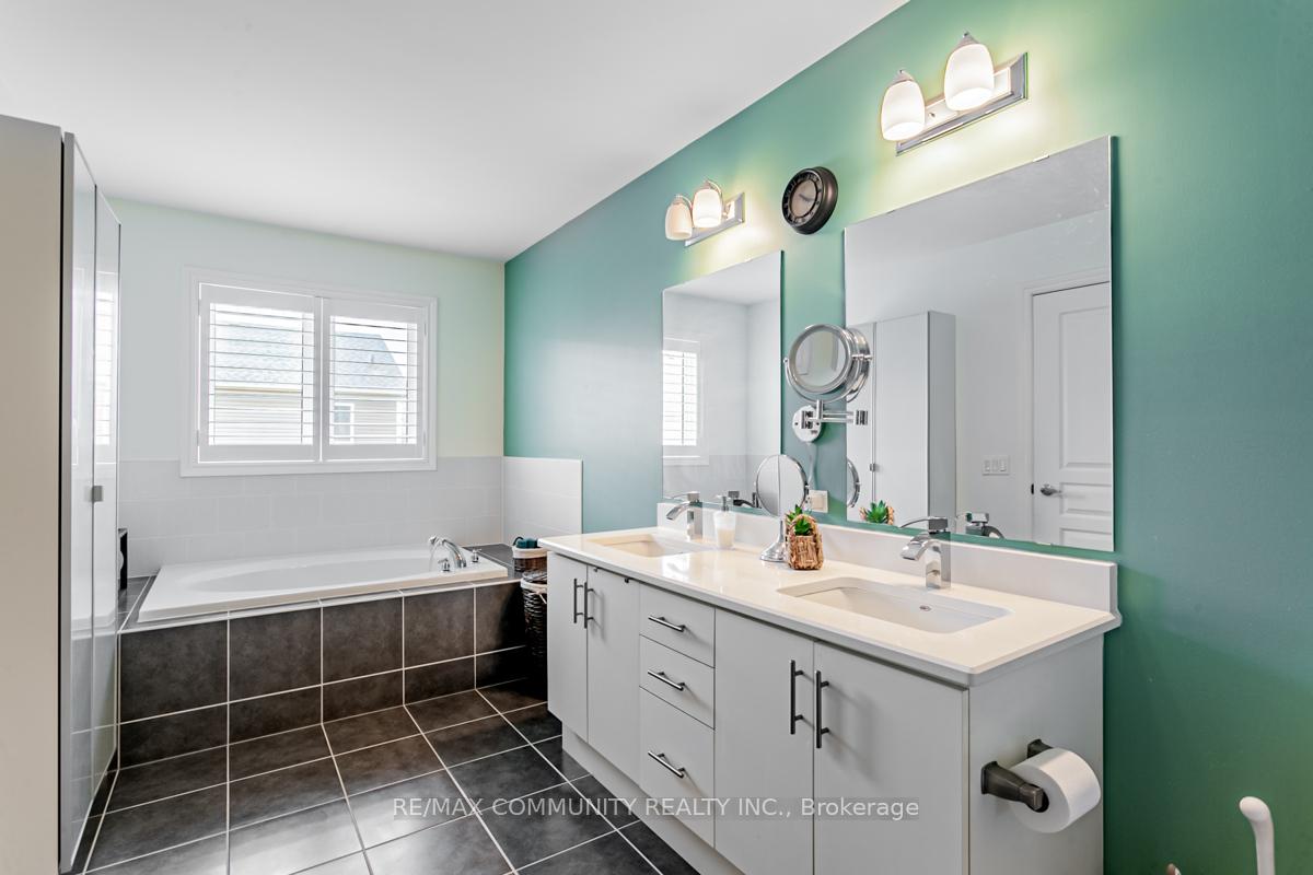 Photo 22 of 2506 Bridle Road, Oshawa, Windfields — HOMEH