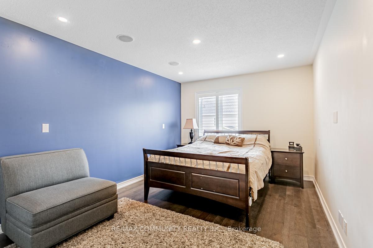 Photo 24 of 2506 Bridle Road, Oshawa, Windfields — HOMEH