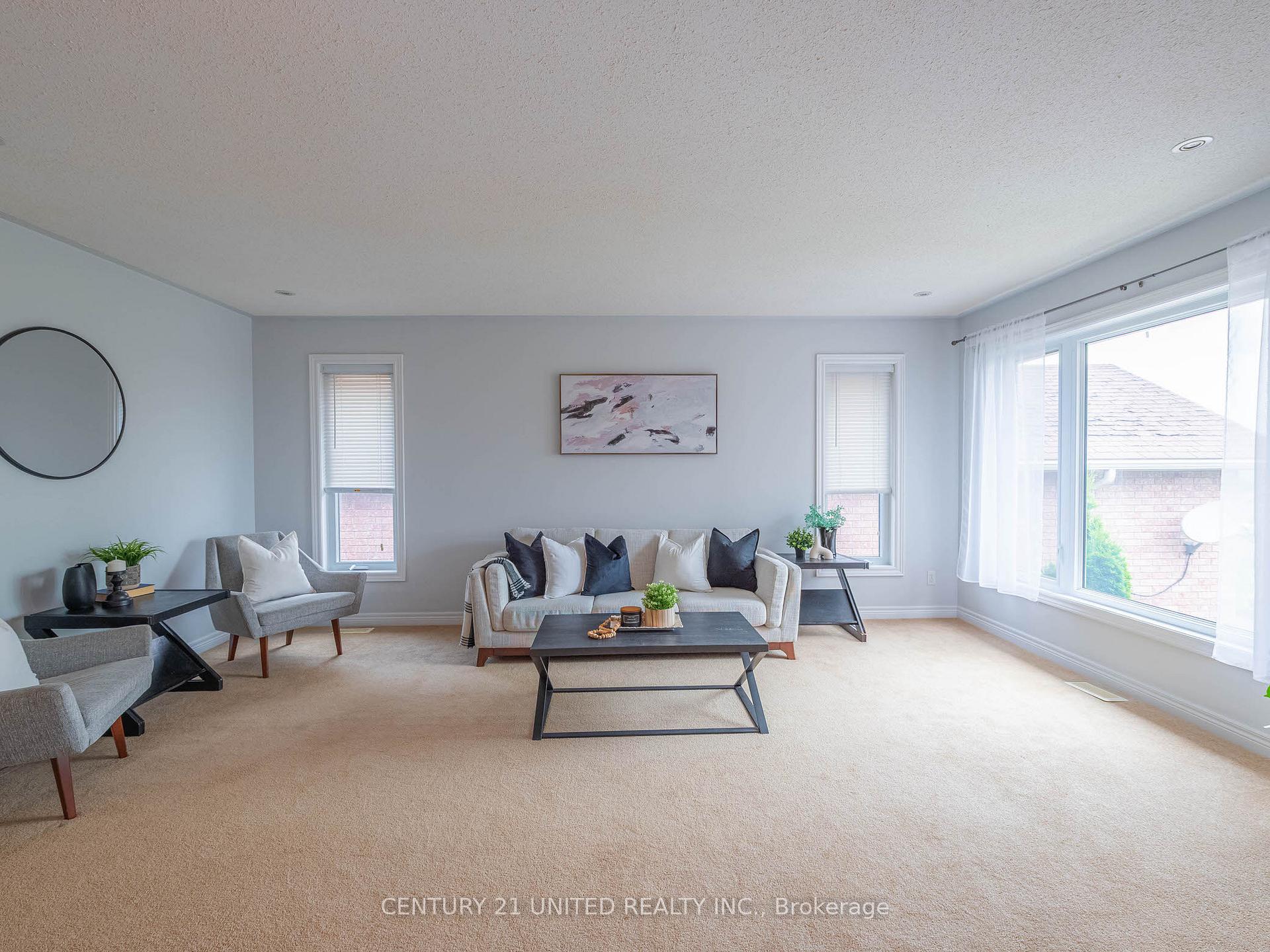 Photo 3 of 111 Milroy Drive, Peterborough, Northcrest Ward 5 — HOMEH