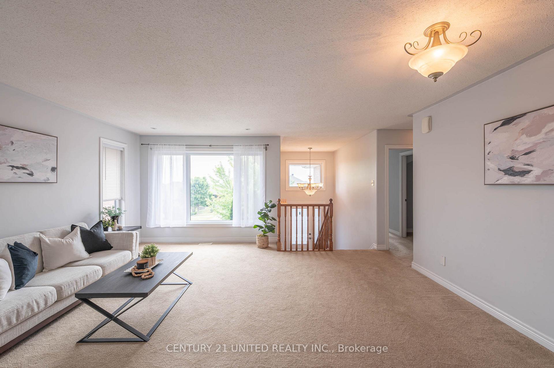 Photo 5 of 111 Milroy Drive, Peterborough, Northcrest Ward 5 — HOMEH