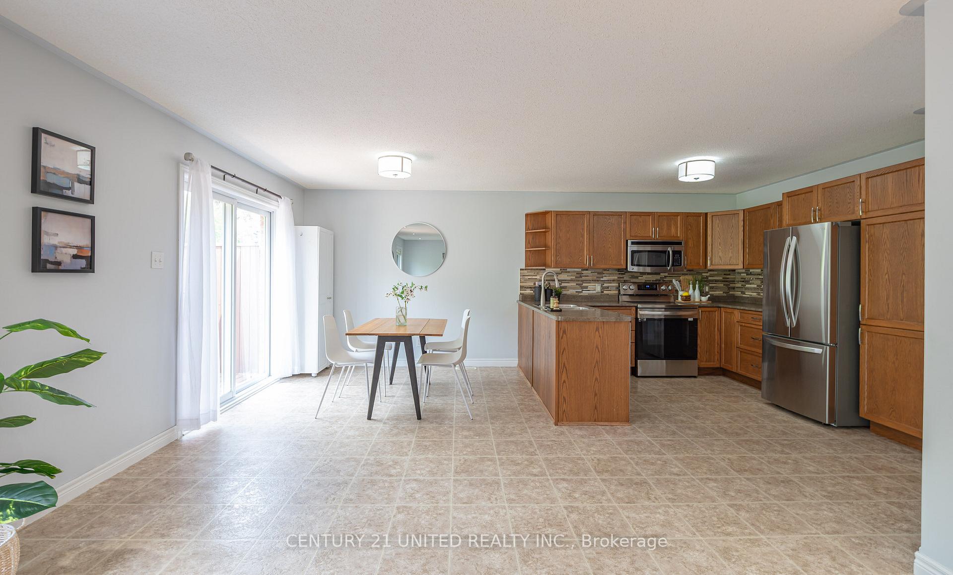 Photo 12 of 111 Milroy Drive, Peterborough, Northcrest Ward 5 — HOMEH