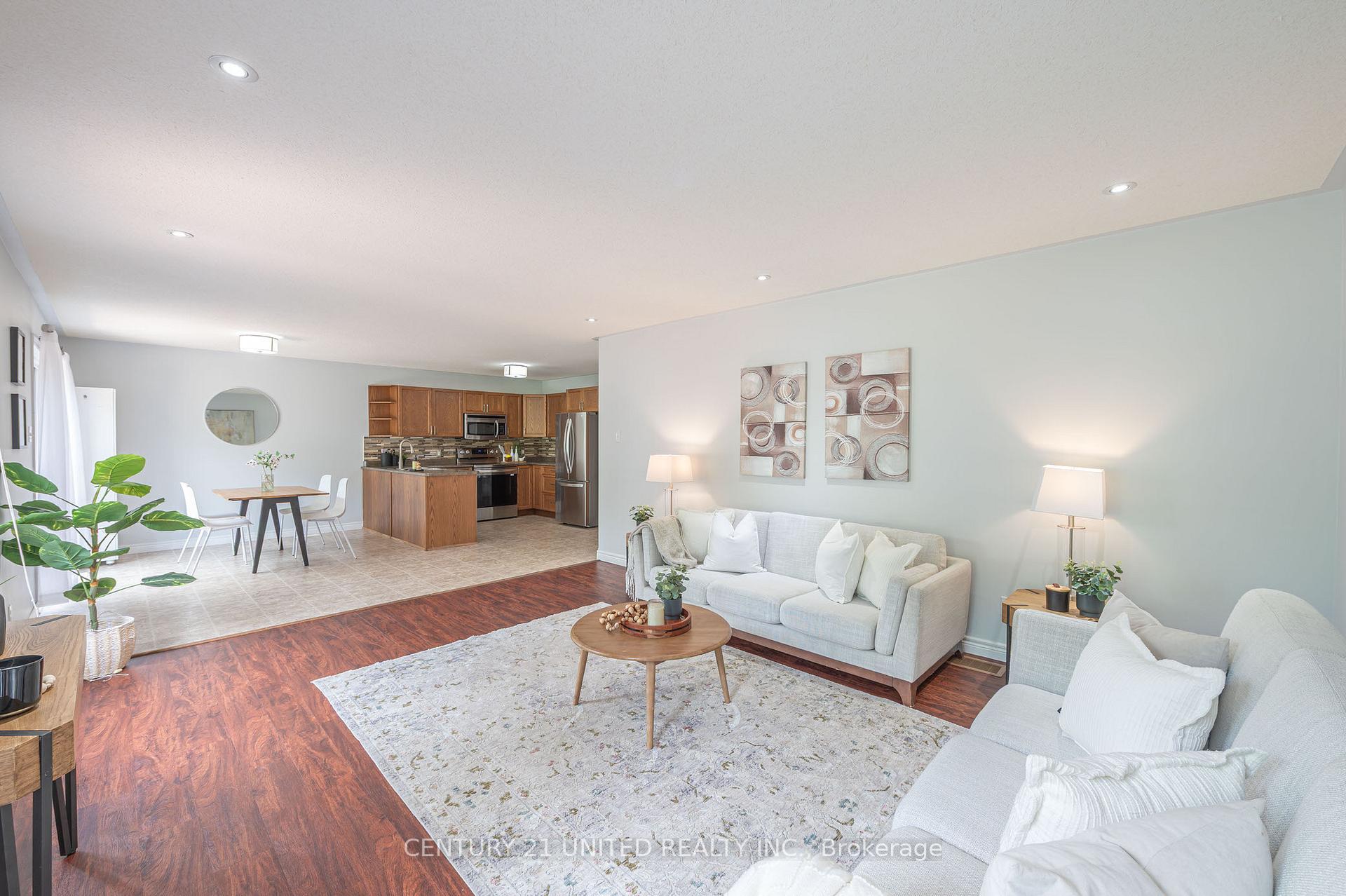 Photo 13 of 111 Milroy Drive, Peterborough, Northcrest Ward 5 — HOMEH