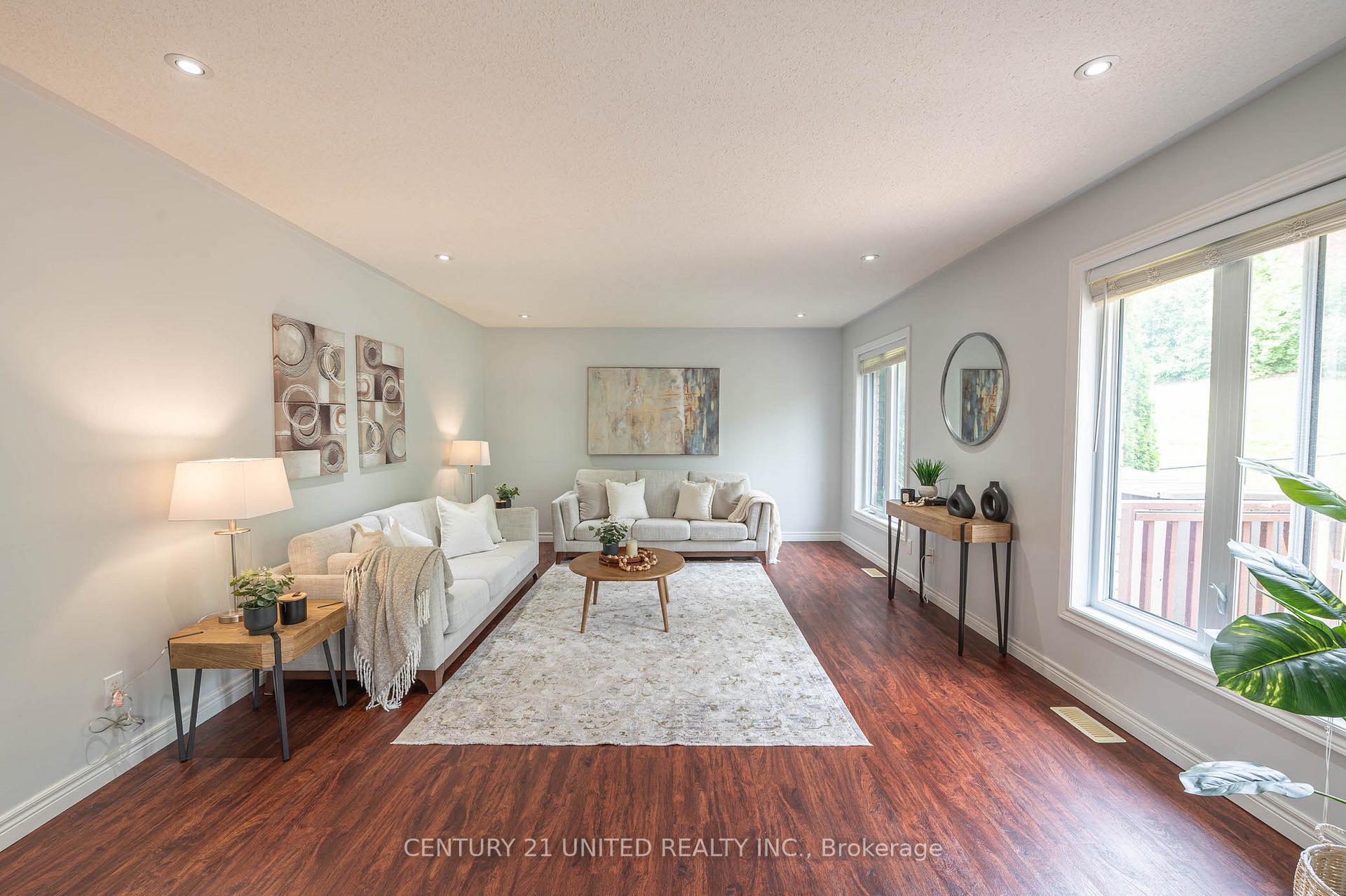 Photo 15 of 111 Milroy Drive, Peterborough, Northcrest Ward 5 — HOMEH