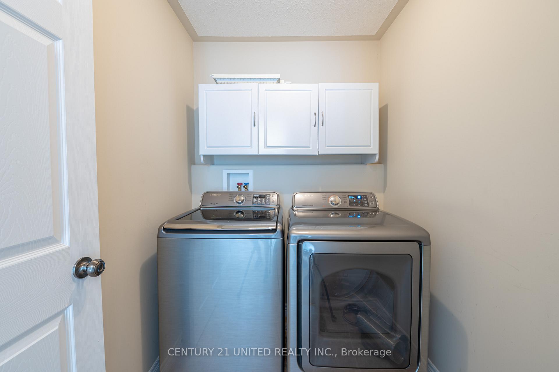 Photo 23 of 111 Milroy Drive, Peterborough, Northcrest Ward 5 — HOMEH