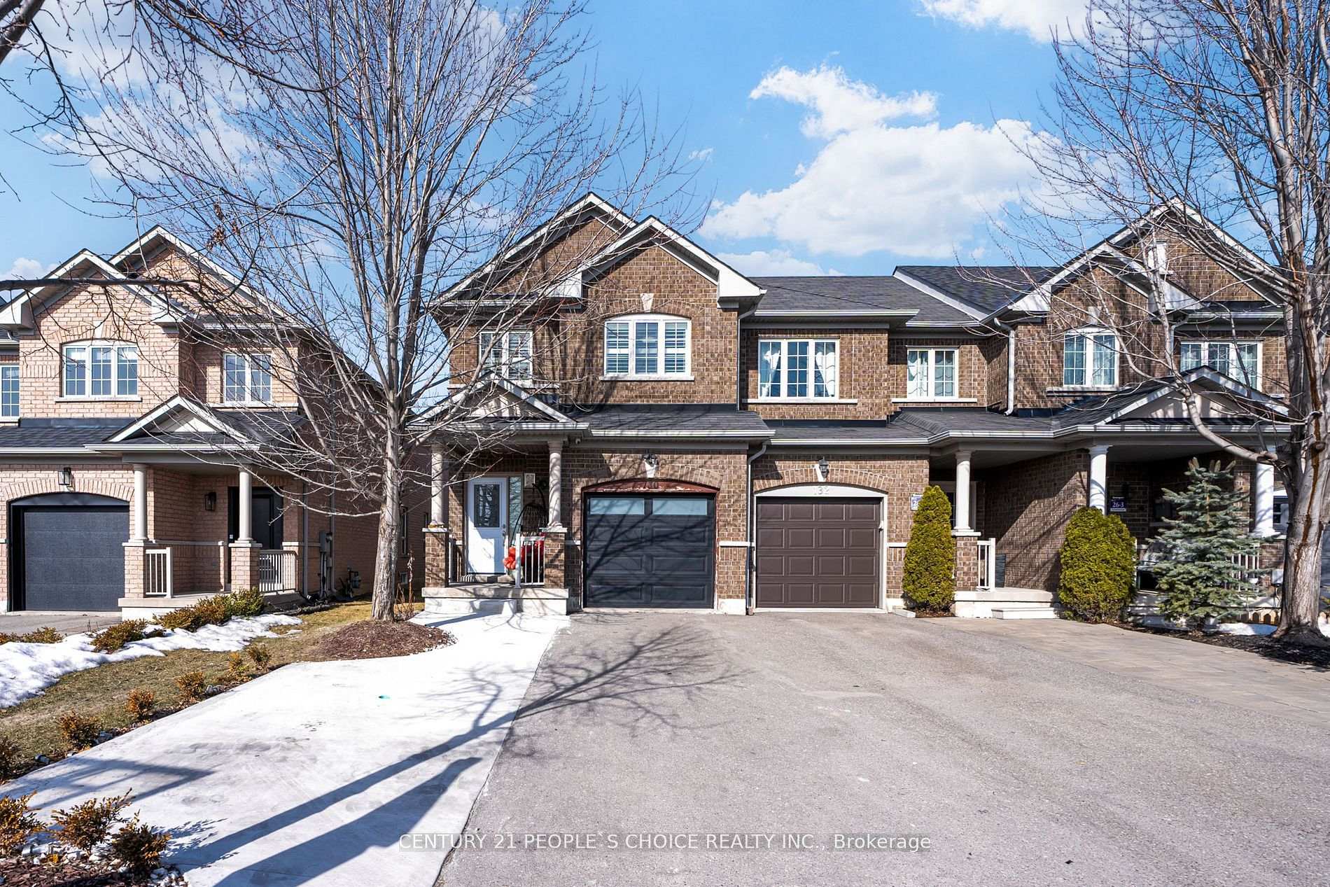 Front of 130 Keystar Court