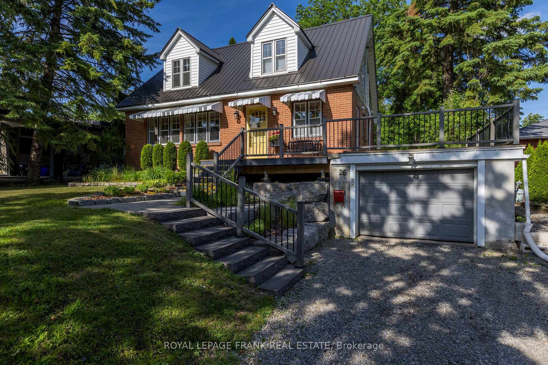 Photo 3 of 26 Wallis Drive, Peterborough, Monaghan Ward 2 — HOMEH
