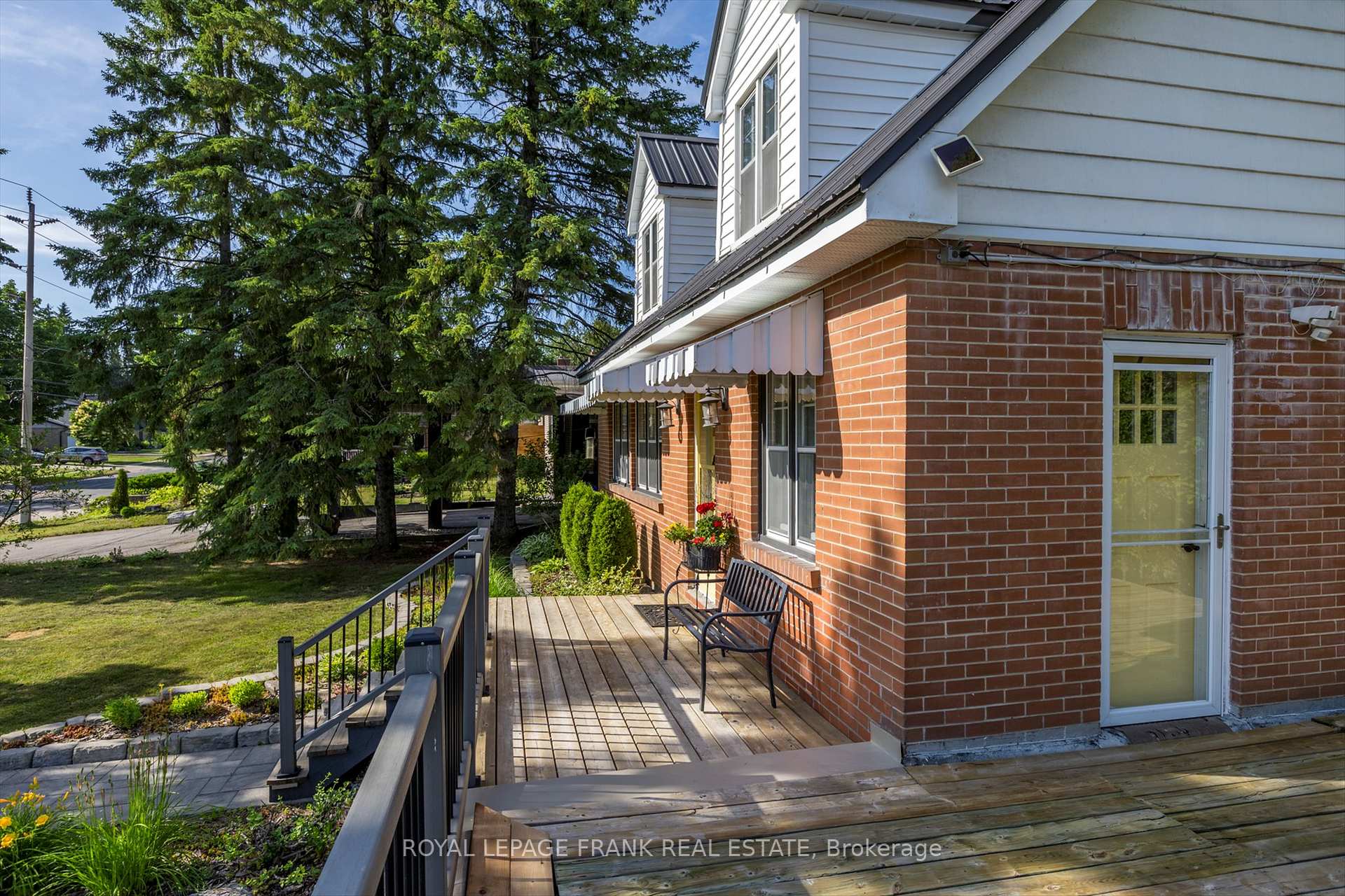 Photo 28 of 26 Wallis Drive, Peterborough, Monaghan Ward 2 — HOMEH