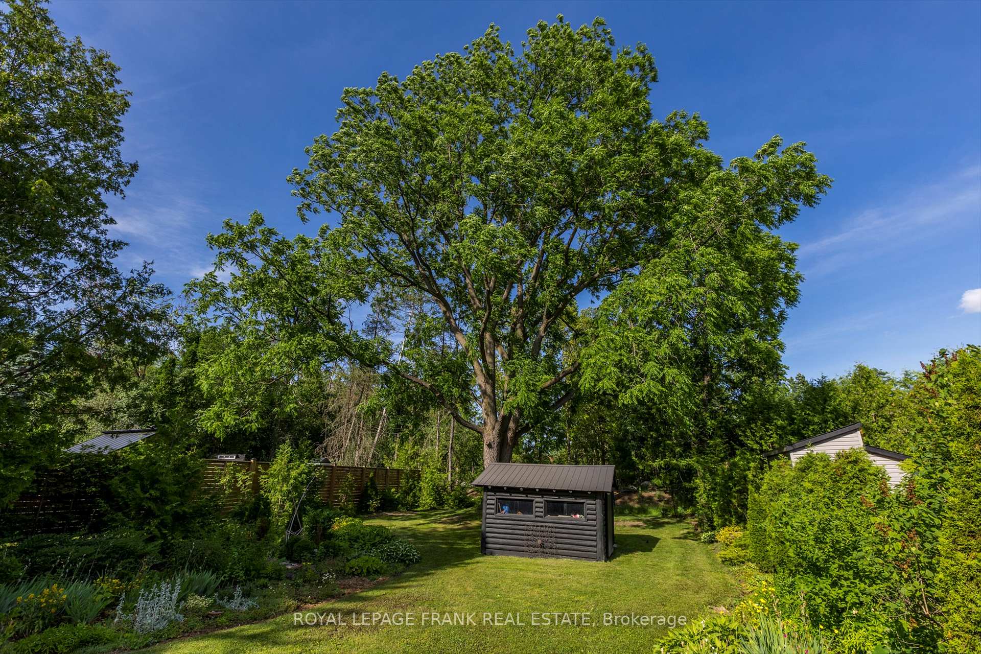 Photo 37 of 26 Wallis Drive, Peterborough, Monaghan Ward 2 — HOMEH