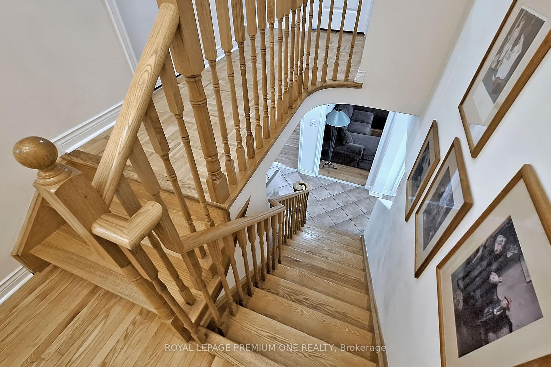 Photo 28 of 132 Cormorant Crescent S, Vaughan, Vellore Village — HOMEH
