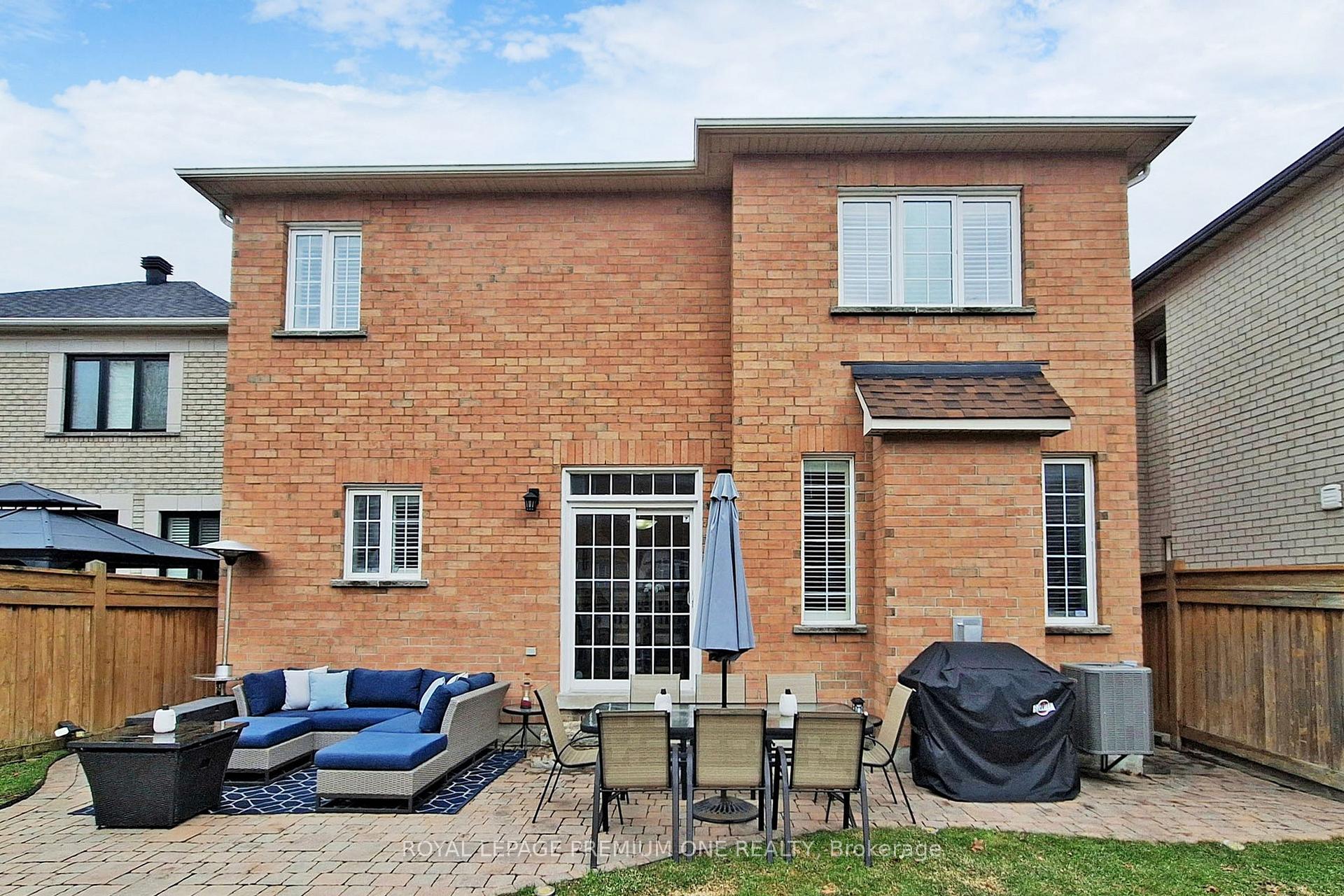 Photo 43 of 132 Cormorant Crescent S, Vaughan, Vellore Village — HOMEH