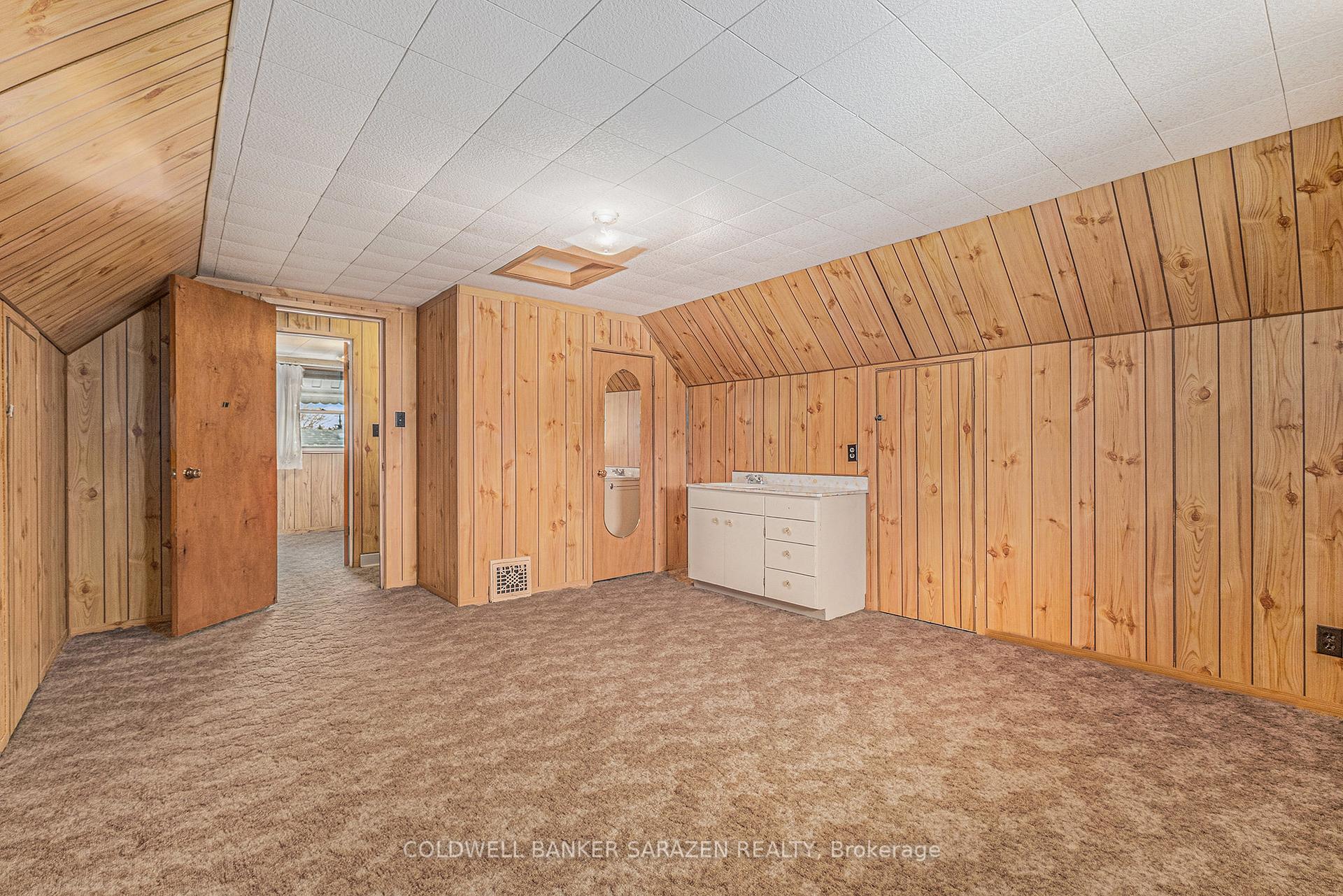 Photo 9 of 61 Third Avenue, Arnprior — HOMEH