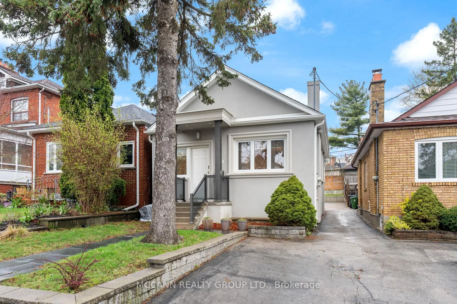 Photo 5 of Unit MAIN, 414 Northcliffe Boulevard, Toronto, Oakwood Village — HOMEH