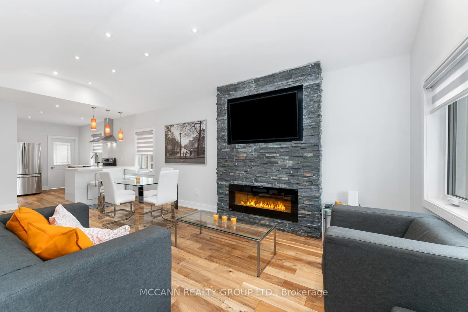 Photo 14 of Unit MAIN, 414 Northcliffe Boulevard, Toronto, Oakwood Village — HOMEH
