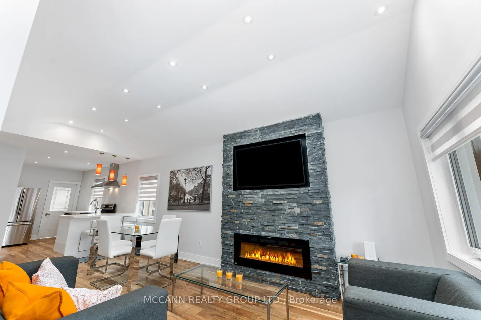 Photo 16 of Unit MAIN, 414 Northcliffe Boulevard, Toronto, Oakwood Village — HOMEH