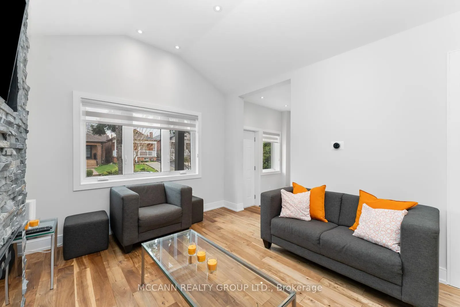 Photo 17 of Unit MAIN, 414 Northcliffe Boulevard, Toronto, Oakwood Village — HOMEH