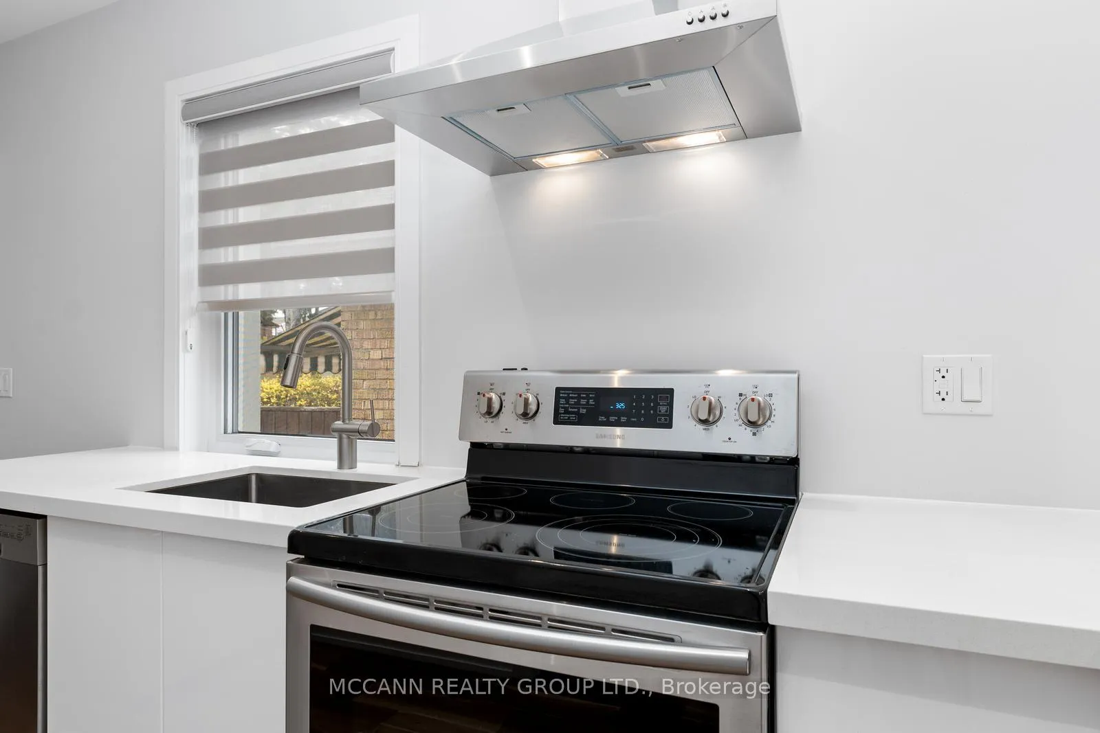 Photo 23 of Unit MAIN, 414 Northcliffe Boulevard, Toronto, Oakwood Village — HOMEH