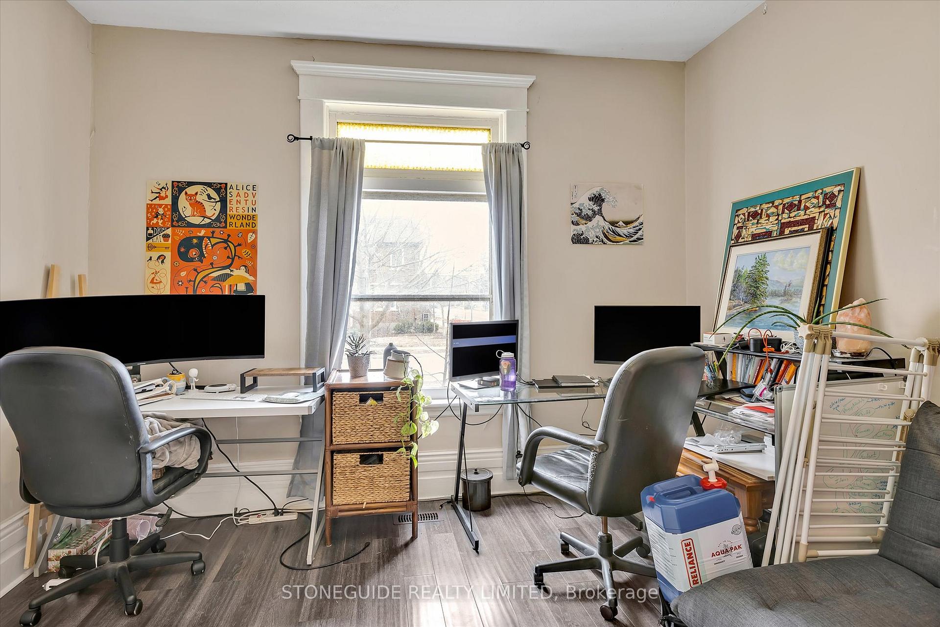 Photo 13 of 320-322 Pearl Avenue, Peterborough, Town Ward 3 — HOMEH