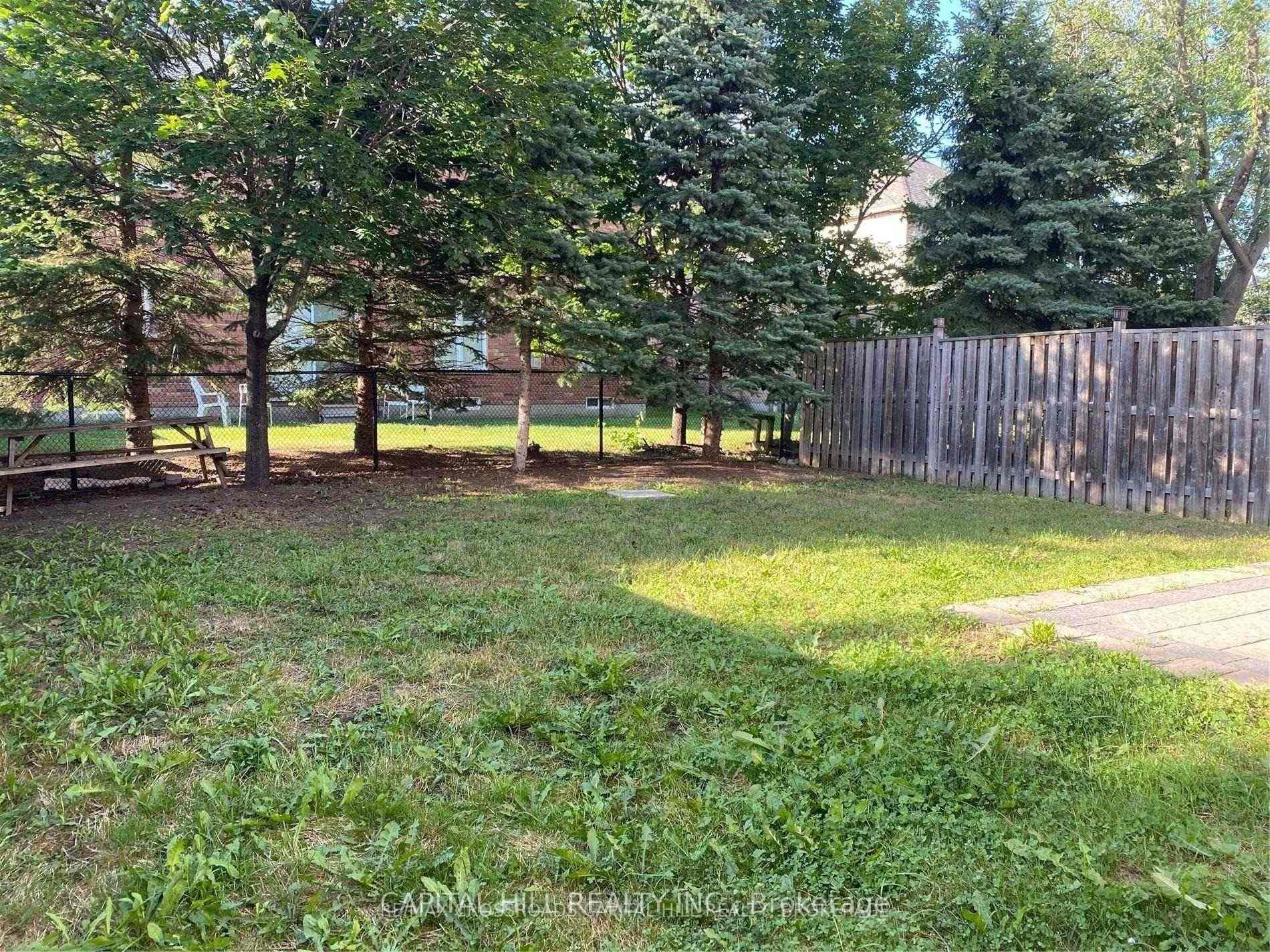Photo 23 of 75 Armitage Crescent, Ajax, Northwest Ajax — HOMEH
