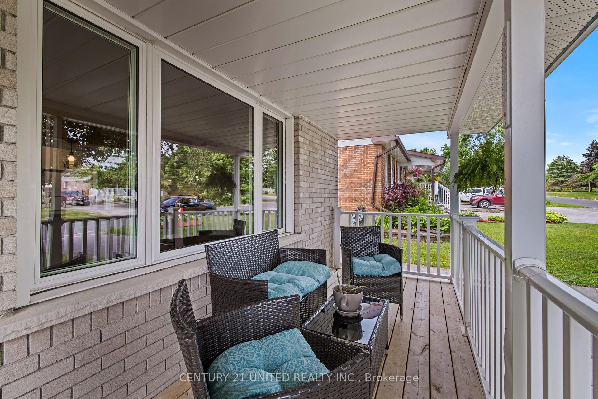 Photo 4 of 1105 Barnardo Avenue, Peterborough, Northcrest Ward 5 — HOMEH