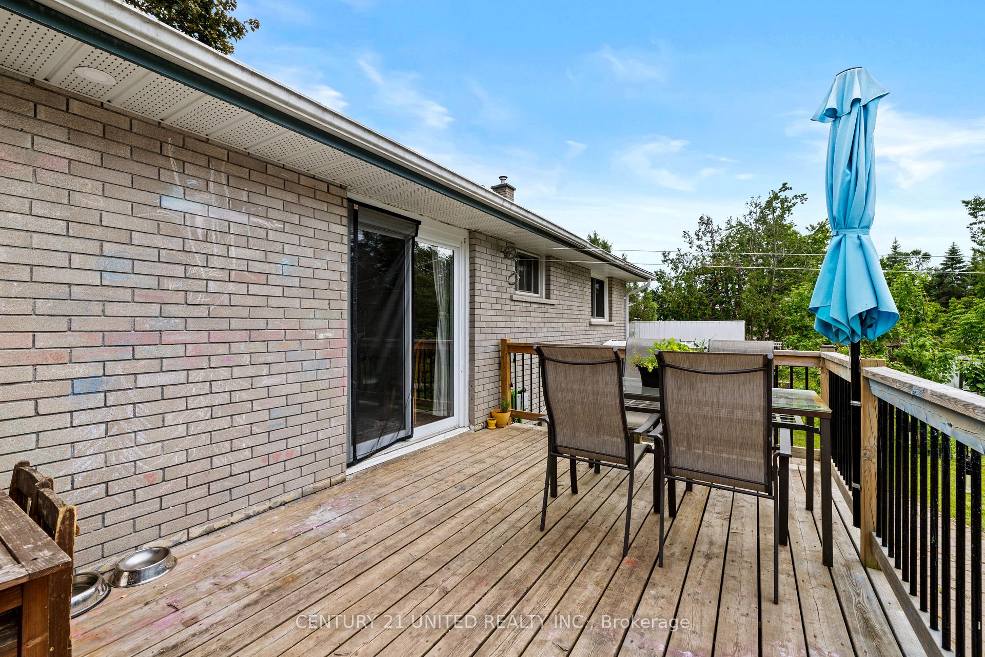 Photo 32 of 1105 Barnardo Avenue, Peterborough, Northcrest Ward 5 — HOMEH