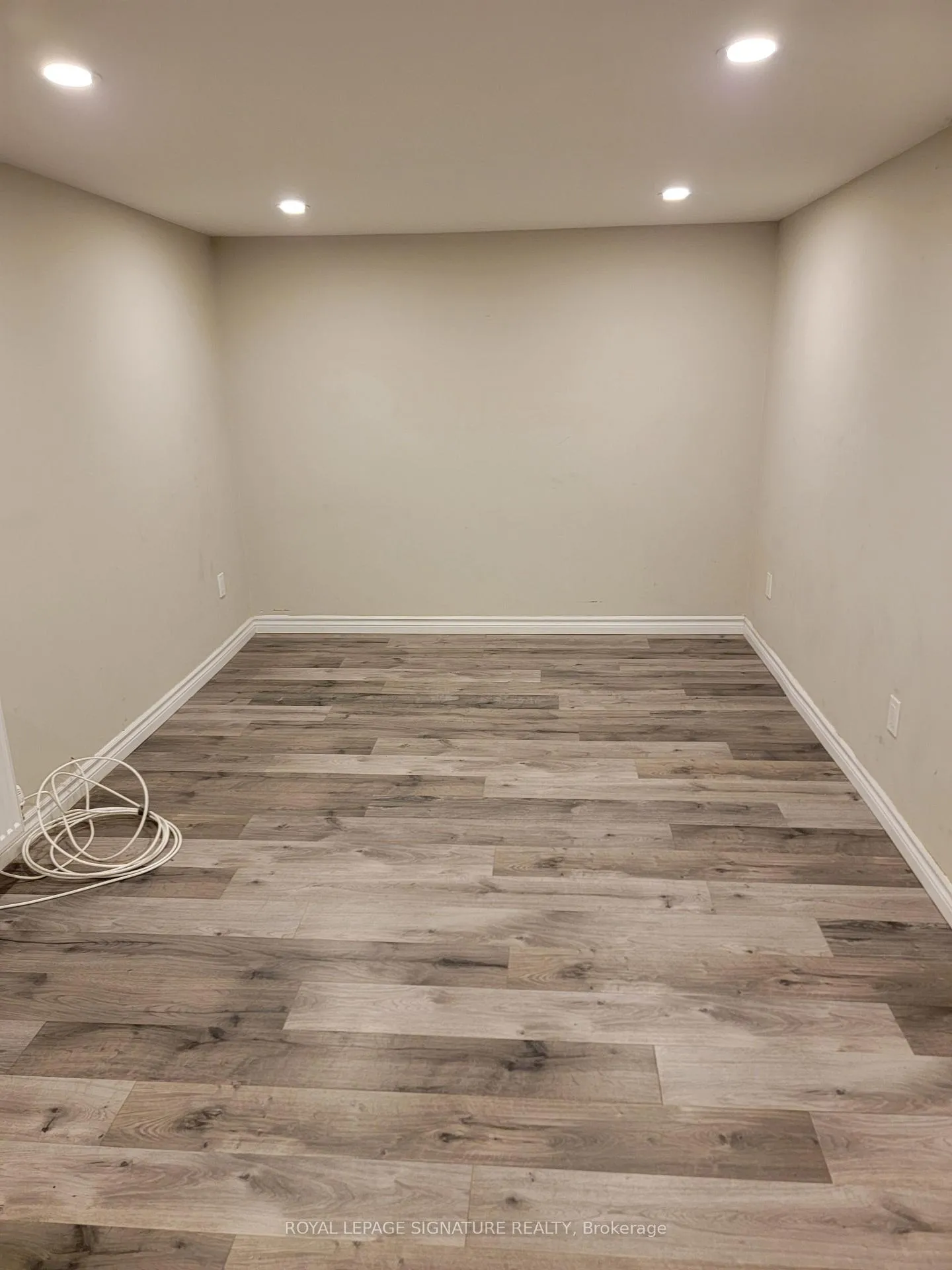 Photo 3 of Unit 4, 496 Horner Avenue, Etobicoke, Alderwood — HOMEH