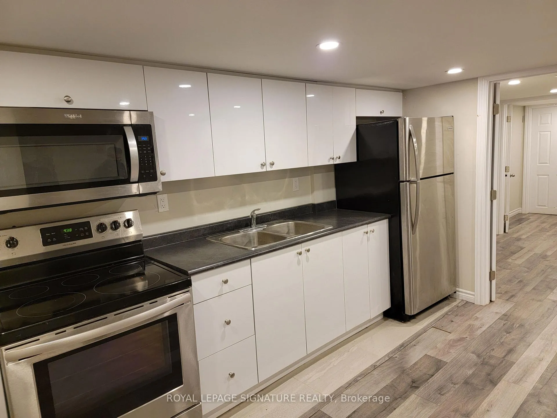Photo 11 of Unit 4, 496 Horner Avenue, Etobicoke, Alderwood — HOMEH