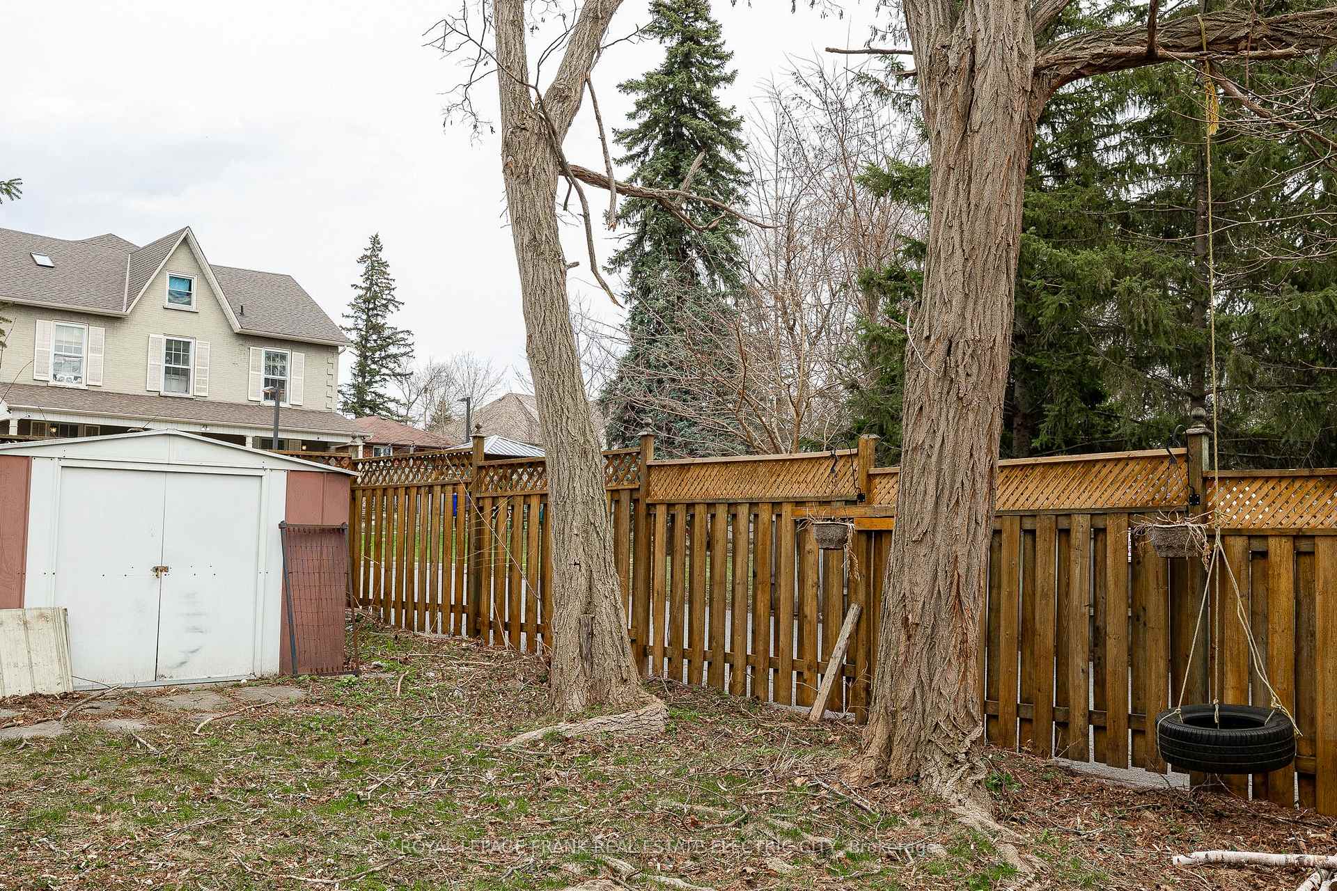 Photo 20 of 746 Chemong Road, Peterborough, Northcrest Ward 5 — HOMEH