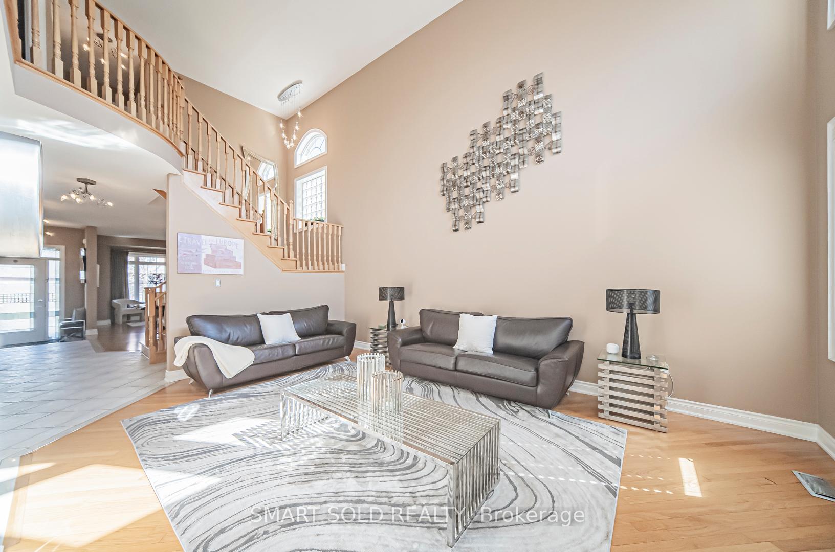 Photo 13 of 60 Chagall Drive, Vaughan, Patterson — HOMEH