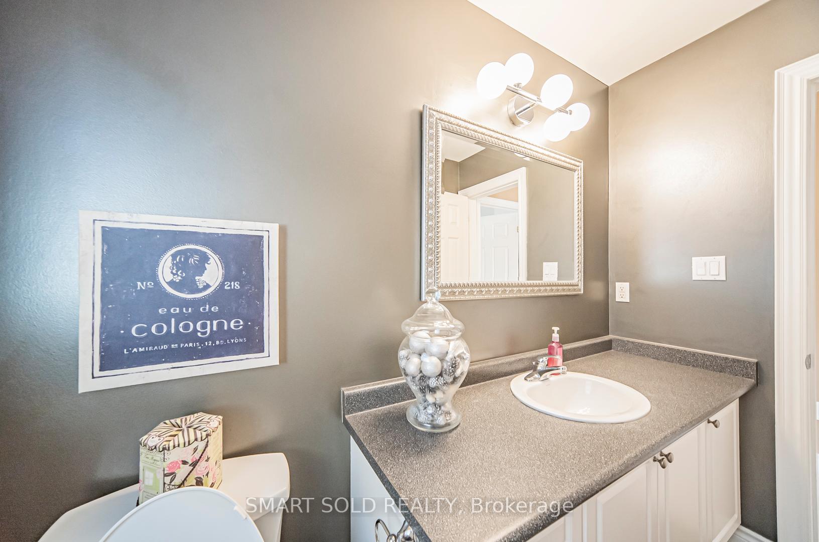 Photo 35 of 60 Chagall Drive, Vaughan, Patterson — HOMEH