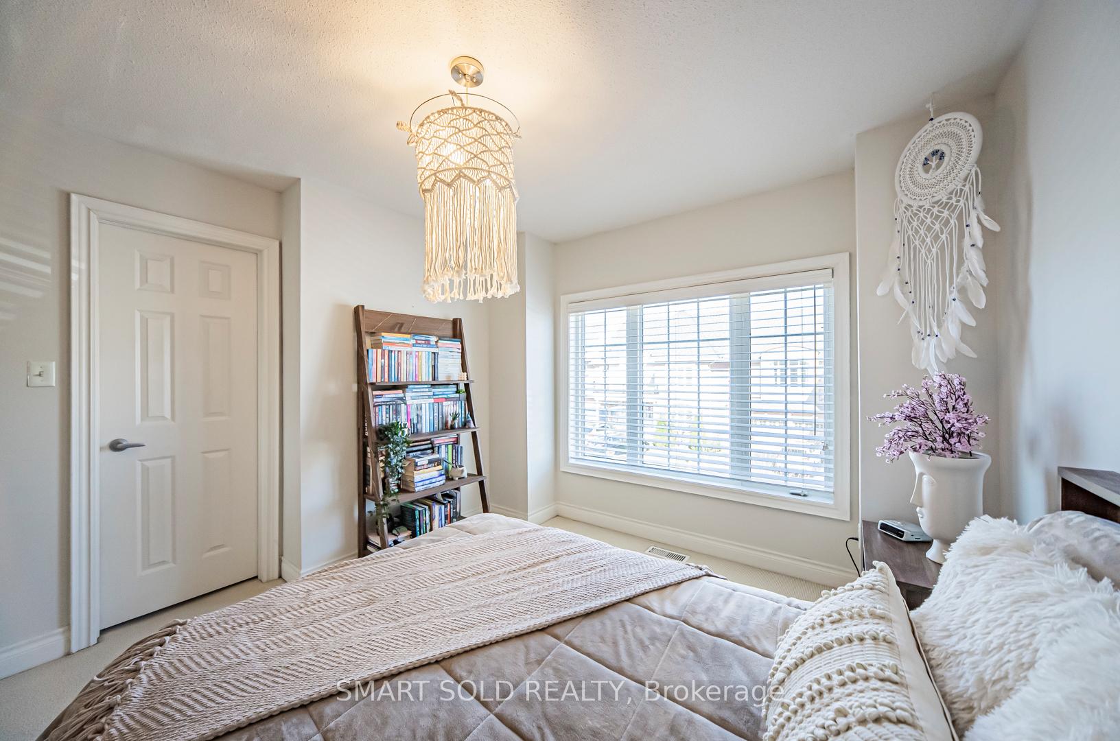 Photo 38 of 60 Chagall Drive, Vaughan, Patterson — HOMEH